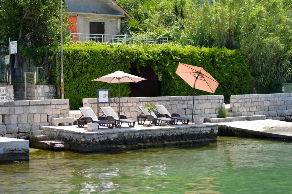 Апартаменты Apartments Kriva Ulica Котор