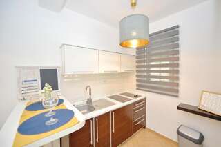 Апартаменты Apartments Kriva Ulica Котор Апартаменты с 1 спальней, с диваном-кроватью и террасой-12