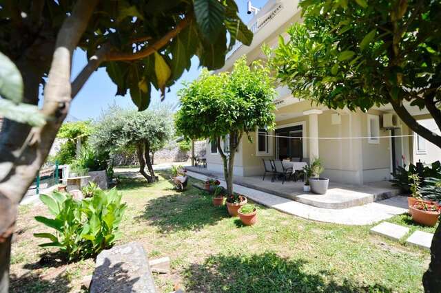 Апартаменты Apartments Kriva Ulica Котор-15