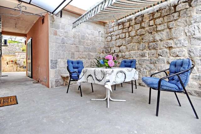 Апартаменты Apartments Kriva Ulica Котор-53