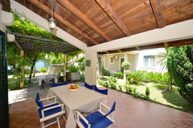 Апартаменты Apartments Kriva Ulica Котор-9